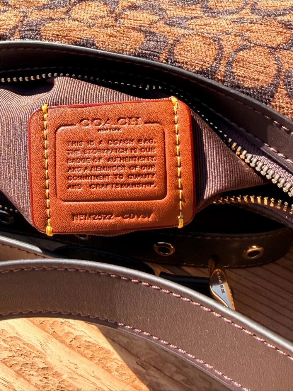 Coach Ella Shoulder Bag in Signature Chenille 🤎✨💛